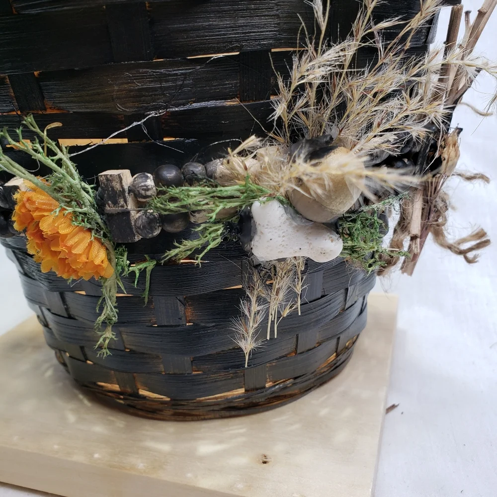 Handcrafted Accented Wicker Planter Basket Coral Floral Beads